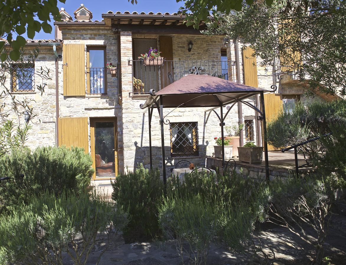 Fonte Magia Bed & Breakfast Castel de' Fiori Ngoại thất bức ảnh